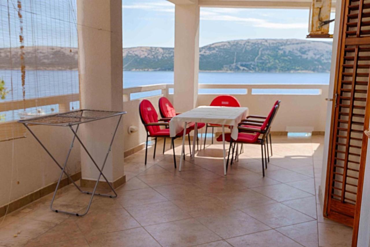 Ariela At The Beach Apartment Stara Novalja Ngoại thất bức ảnh