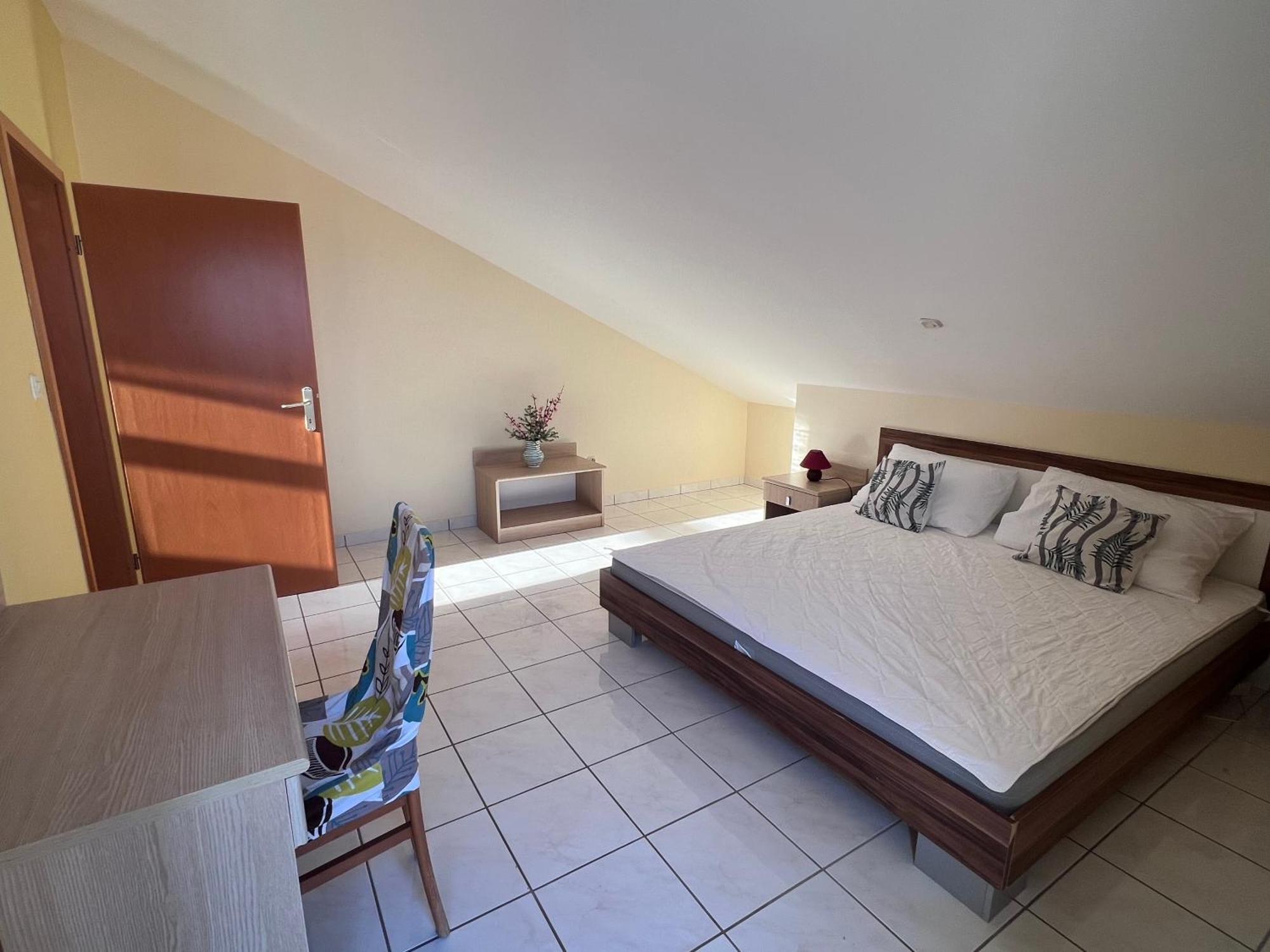 Ariela At The Beach Apartment Stara Novalja Ngoại thất bức ảnh