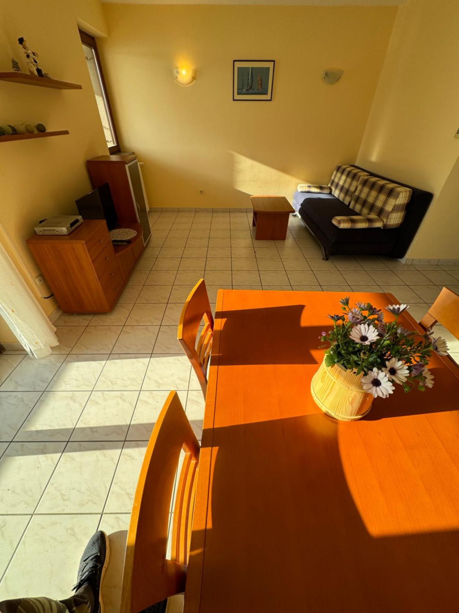 Ariela At The Beach Apartment Stara Novalja Ngoại thất bức ảnh