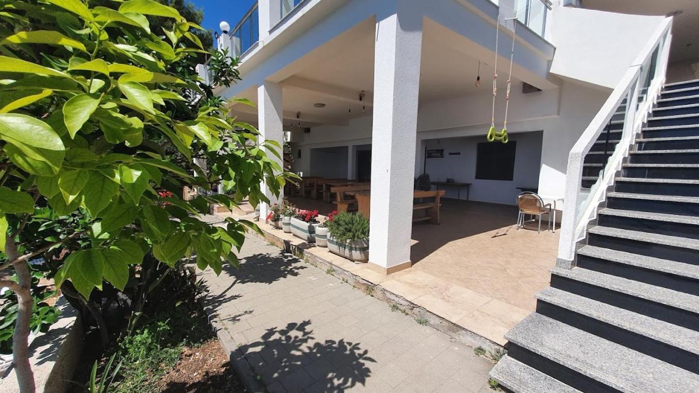 Ariela At The Beach Apartment Stara Novalja Ngoại thất bức ảnh